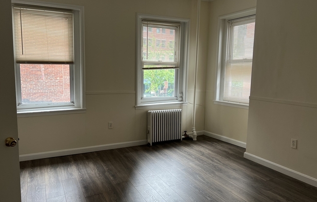 211 Harrison Ave 2