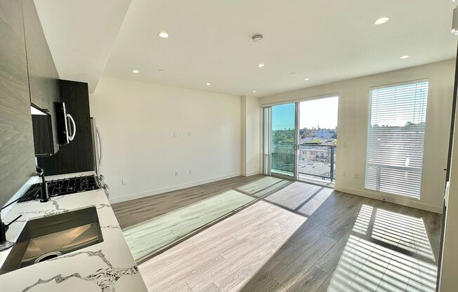 Studio, 1 bath, 470 sqft, $2,525, Unit 507