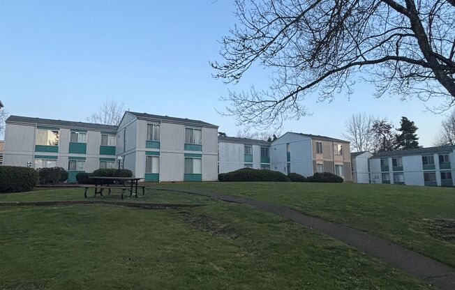 Sunnyside Village Apartments