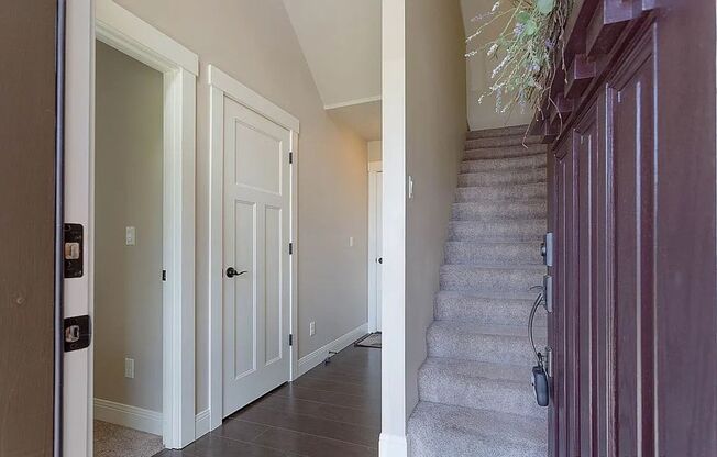 14445 SW Meridian Street ~ Exceptional Tri-Level Home