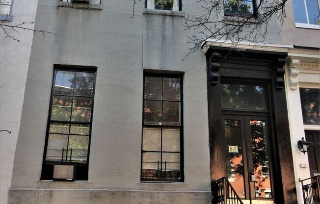 912 Saint Paul St.