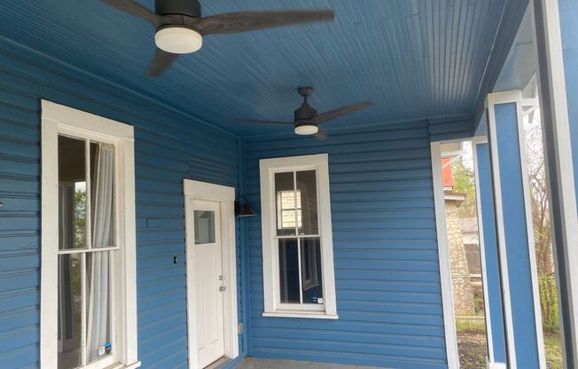1818 E. Houston