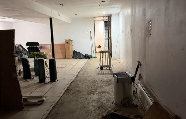 551 KNICKERBOCKER AVE