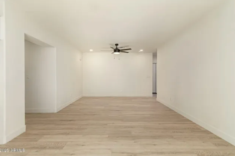 2949 E WIER