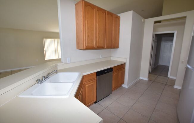 3 beds, 2 baths, $2,350