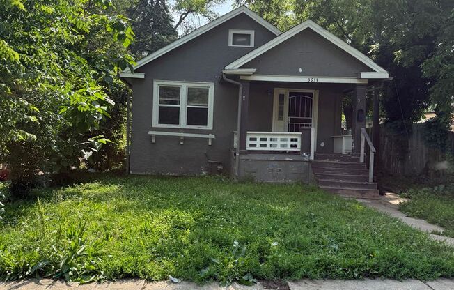 5933 WALROND AVE