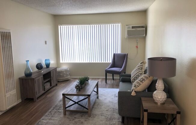 1 bed, 1 bath, 625 sqft, $1,695, Unit 120