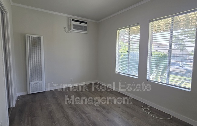 429 W GARFIELD AVE