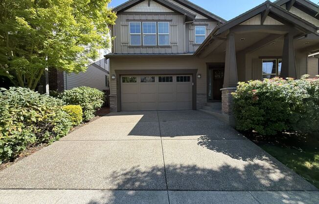 3Bd/ 2.5Ba North Bethany Home ~ 2 Car Garage, Fenced Backyard, Fabulous Kitchen