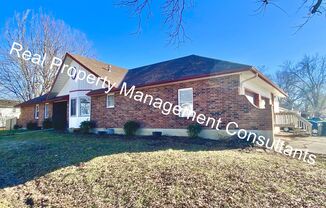 3 beds, 2.5 baths, $1,895