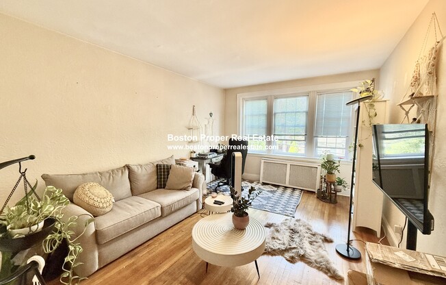 90 Kilsyth Rd Apt 25