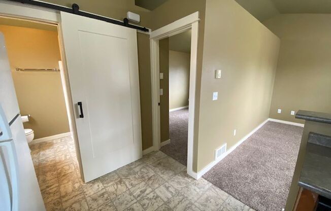 1 bed, 1 bath, 600 sqft, $1,650, Unit 2