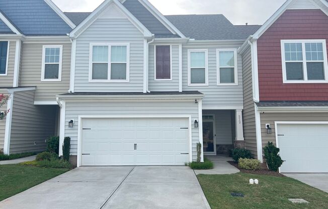 Spacious 3 bedroom townhome in Brier Creek