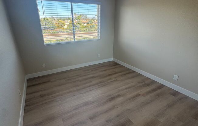 2 beds, 2 baths, 900 sqft, $3,750, Unit 49