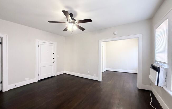 1 bed, 1 bath, $1,135, Unit B2602