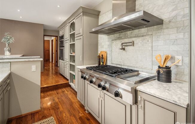 3bd/2.25ba Edmonds House