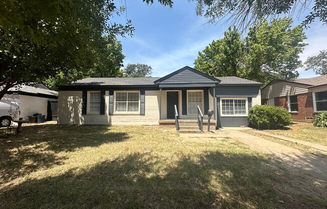 Cozy 4 Bedroom Home in Irving