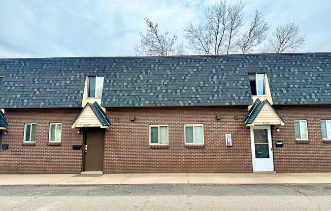 3650 Upham