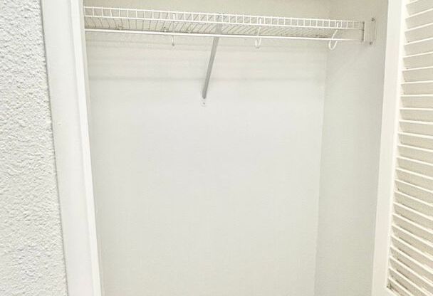 1 bed, 1 bath, 465 sqft, $1,325, Unit 111