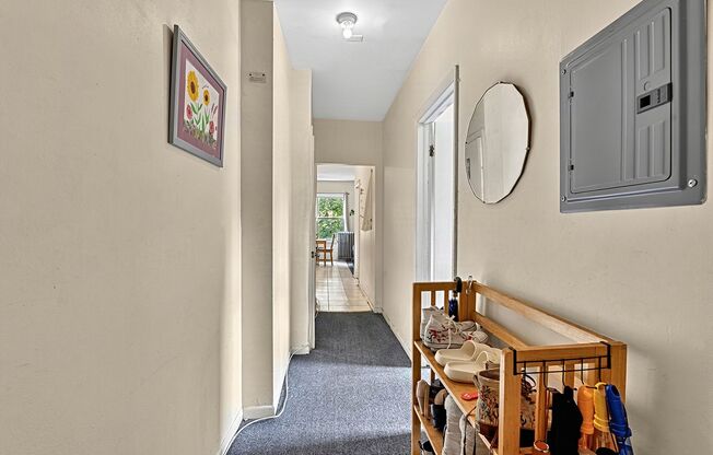 3 beds, 1 bath, 1,500 sqft, $3,100, Unit 3S