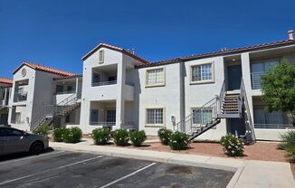 A Fabulous 2 Bedroom Downstairs Condo Centrally Located