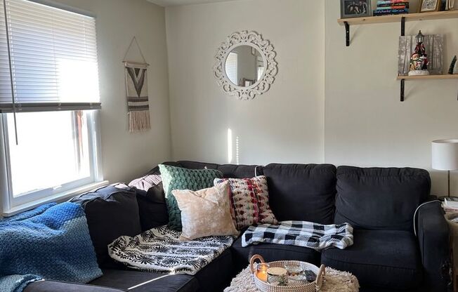 1202 South Park Avenue