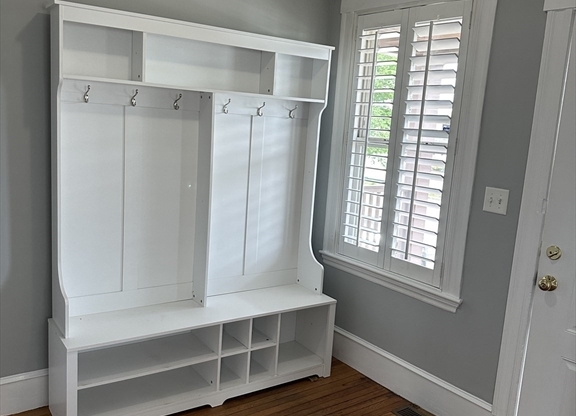 2 beds, 1 bath, 1,050 sqft, $2,900, Unit 1