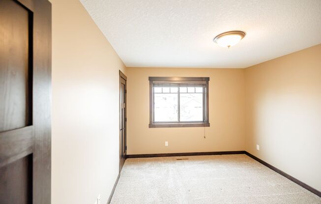 2 beds, 1.5 baths, 1,080 sqft, $1,875, Unit 3324