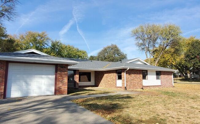 3631 N 20 ST