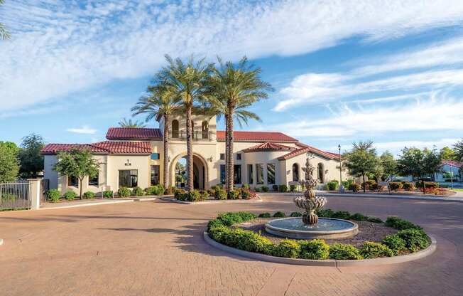 Welcome to Almeria at Ocotillo