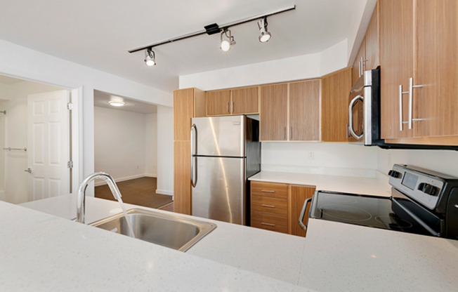 1 bed, 1 bath, 698 sqft, $2,195, Unit 408