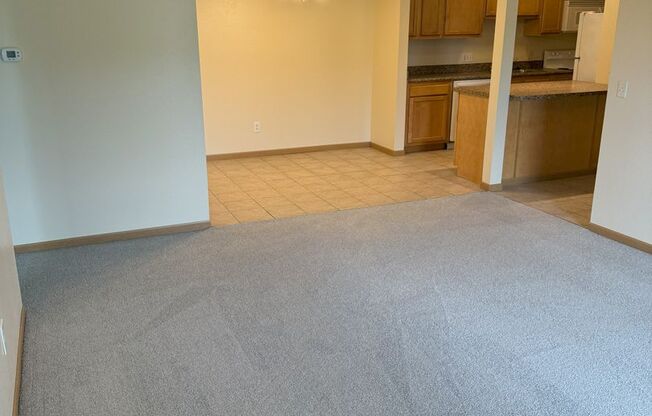 2 beds, 2 baths, 986 sqft, $998, Unit AC07N