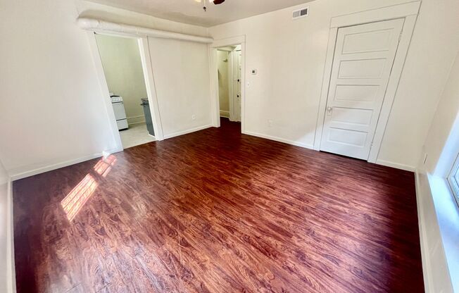 1 bed, 1 bath, 800 sqft, $1,475, Unit 3