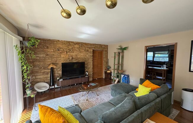 13 Scotdale Rd.
