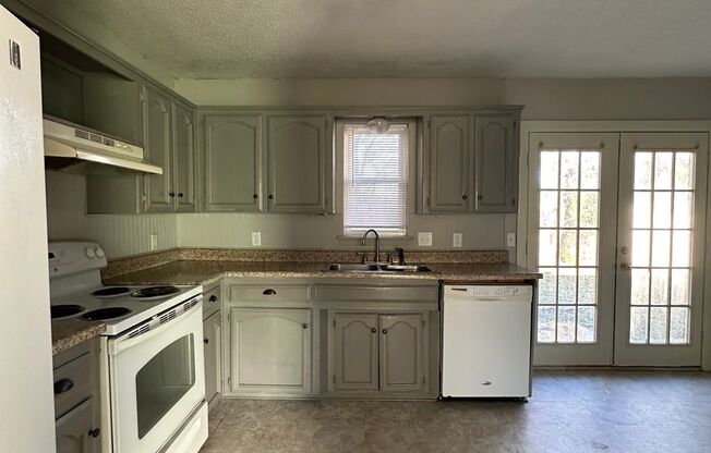 $1200 move-in special