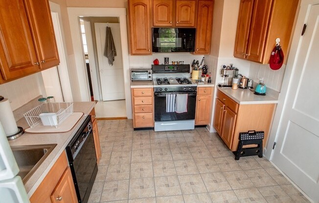 21 Bradwood Street 1