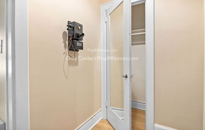 Charming Studio in Vibrant Nob Hill with a Shared Courtyard!