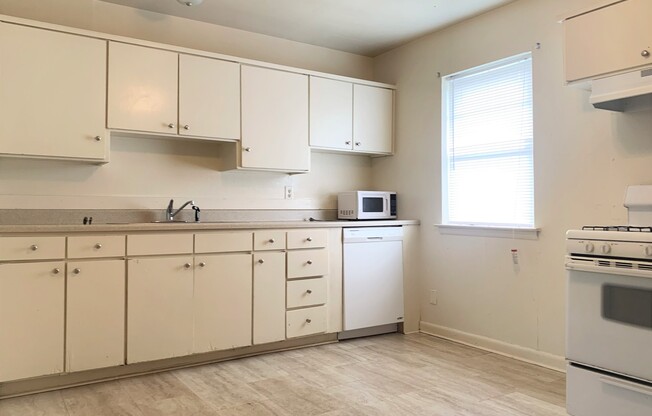 Small 2 bedroom 1 bath home