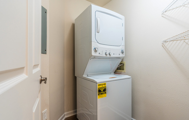 2 beds, 2 baths, 1,028 sqft, $2,795, Unit 101