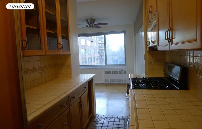 2 beds, 2 baths, 1,142 sqft, $6,400, Unit 18C