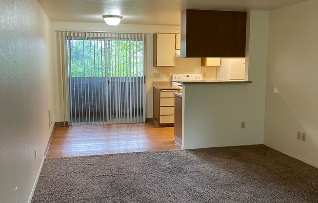 2 beds, 1 bath, 803 sqft, $1,625, Unit CMV 12223 - 202