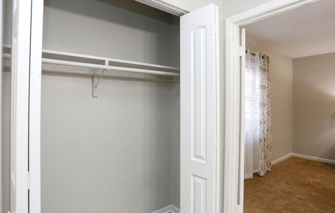 3 beds, 2.5 baths, 1,510 sqft, $1,525, Unit 25-E