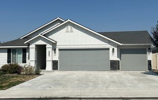 4 beds, 2 baths, $2,495