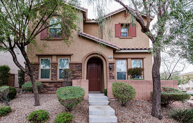 4 Bedroom home located in Mountain's Edge