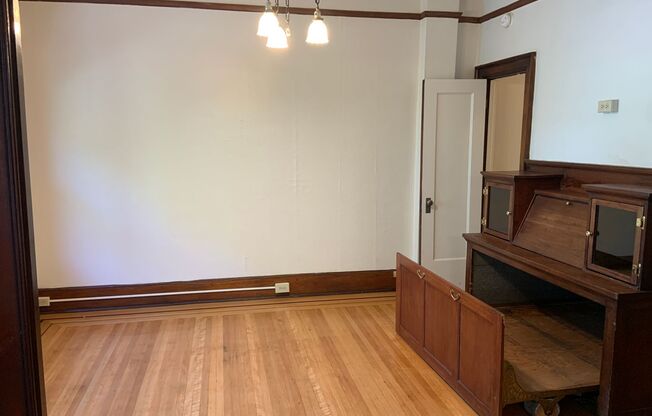 1 bed, 1 bath, 610 sqft, $1,165, Unit 206