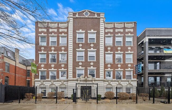 Studio, 1 bath, 321 sqft, $1,295, Unit 4H