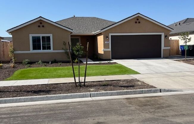 Perfect home in one of Hanford's newest communities