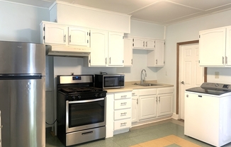 2 beds, 1 bath, 1,000 sqft, $2,500, Unit 1