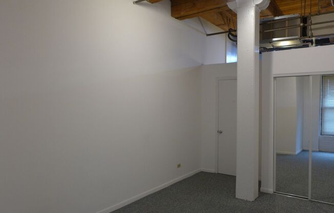 2 beds, 2 baths, 1,100 sqft, $2,850, Unit 408