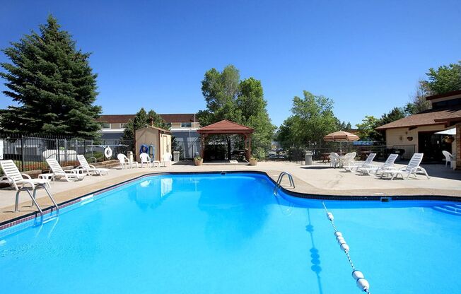 Candlewood Apartments